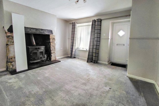 9 High Street, Deiniolen, Caernarfon, LL55 3HU 4