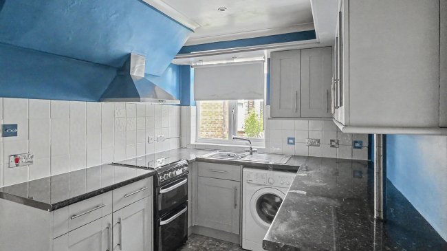 36 Wordsworth Avenue, Greenford, UB6 9AB 6