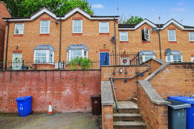 12 St. Andrews Square, Stoke-on-Trent, ST4 7GA 2