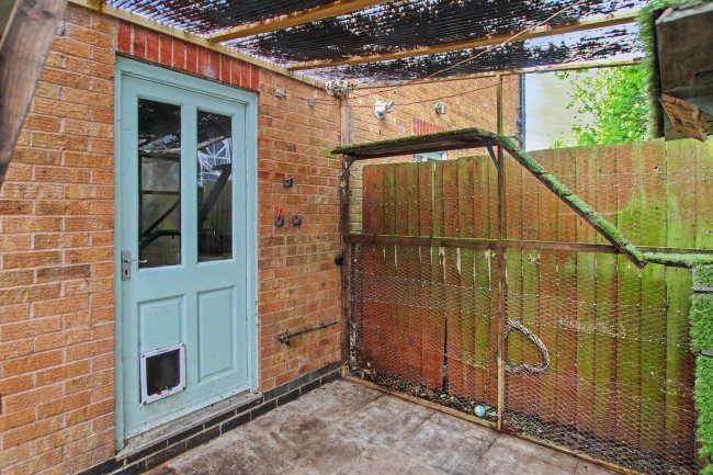 12 St. Andrews Square, Stoke-on-Trent, ST4 7GA 2