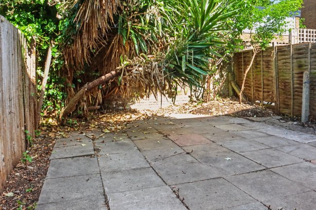17 Ebbisham Drive, Vauxhall, London, SW8 1UB 1