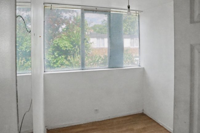 17 Ebbisham Drive, Vauxhall, London, SW8 1UB 1