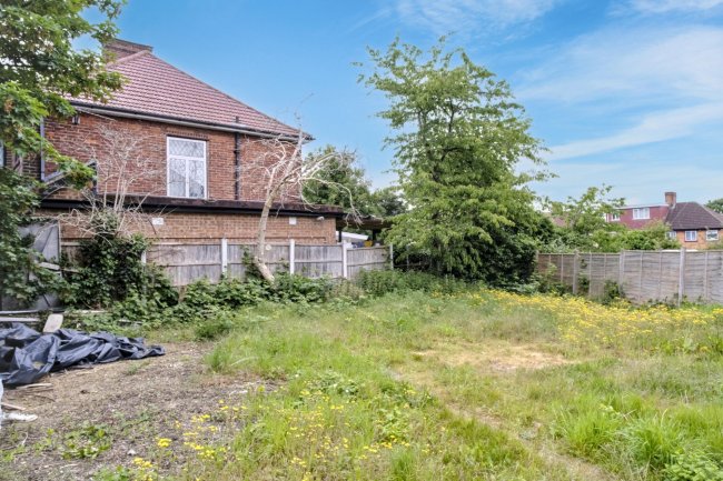 40 Grittleton Avenue, Wembley, HA9 6NT 6