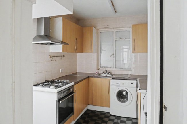 40 Grittleton Avenue, Wembley, HA9 6NT 6