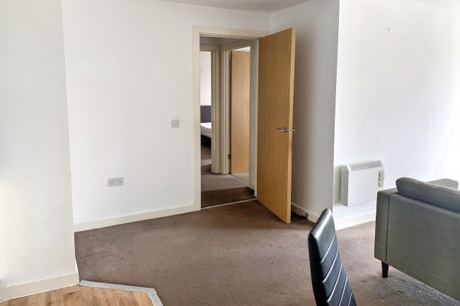 Apartment 220, Ladywell Point Pilgrims Way, Salford, M50 1AZ 6