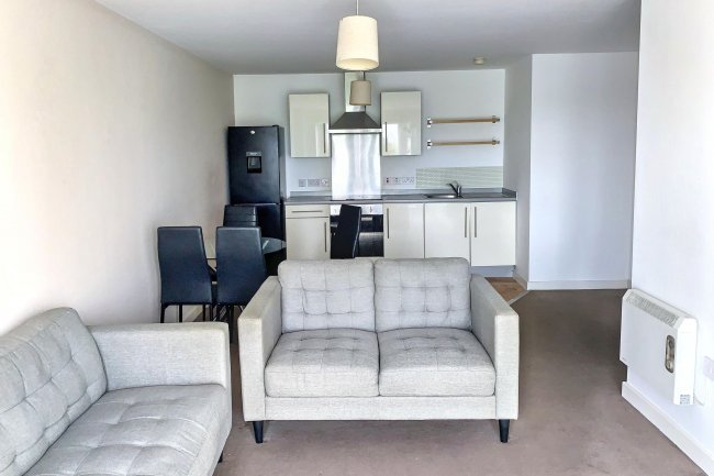 Apartment 220, Ladywell Point Pilgrims Way, Salford, M50 1AZ 6
