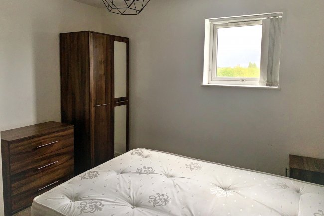 Apartment 220, Ladywell Point Pilgrims Way, Salford, M50 1AZ 6