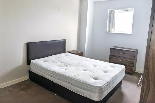 Apartment 220, Ladywell Point Pilgrims Way, Salford, M50 1AZ 6
