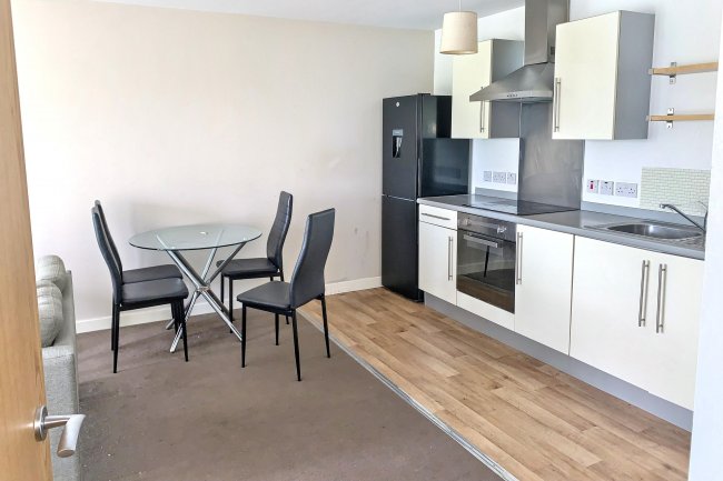 Apartment 220, Ladywell Point Pilgrims Way, Salford, M50 1AZ 6