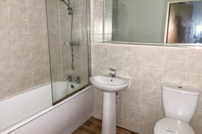 Apartment 220, Ladywell Point Pilgrims Way, Salford, M50 1AZ 6