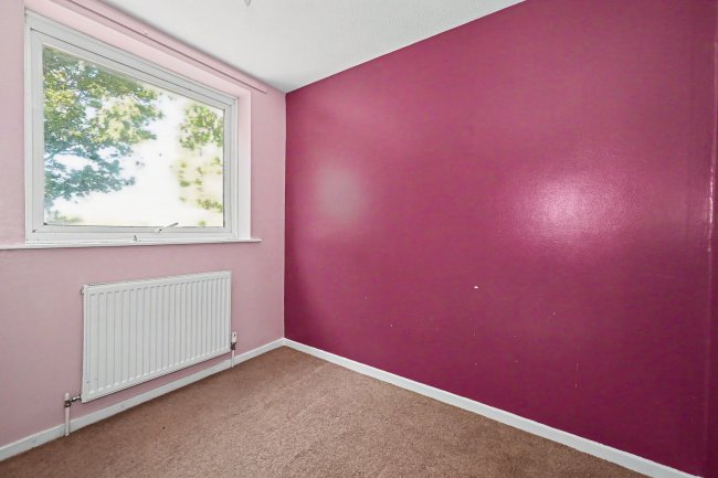 96 Holbeck, Bracknell, Berkshire, RG12 8XF 5