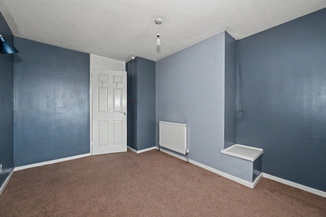 96 Holbeck, Bracknell, Berkshire, RG12 8XF 5