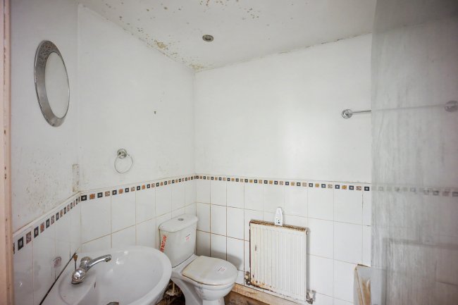 Apartment 11, 80 Priestfields, Leigh, Lancashire WN7 2RX 1