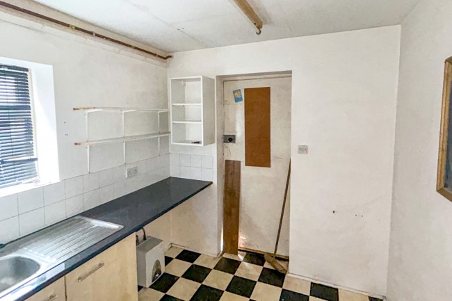 148 Kings Road, Newbury, Berkshire, RG14 5RG 61