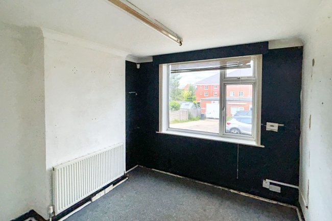 148 Kings Road, Newbury, Berkshire, RG14 5RG 61