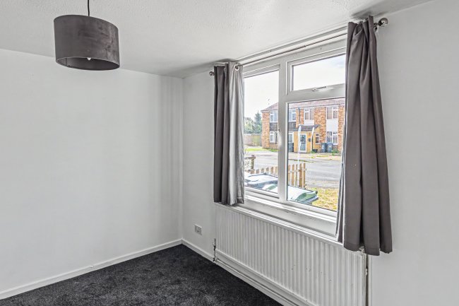 14 Nursteed Close, Devizes, SN10 3EU 1