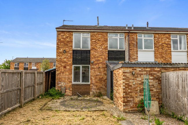 14 Nursteed Close, Devizes, SN10 3EU 1