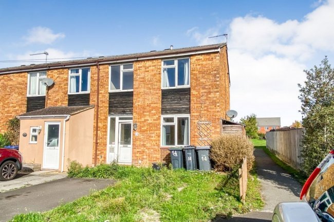 14 Nursteed Close, Devizes, SN10 3EU 1
