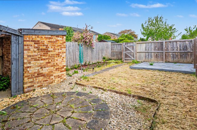 14 Nursteed Close, Devizes, SN10 3EU 1