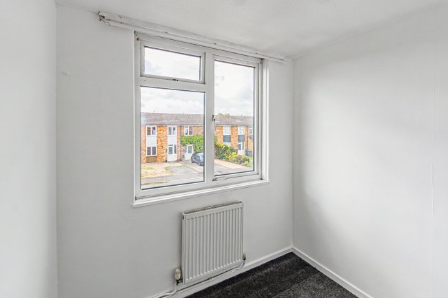 14 Nursteed Close, Devizes, SN10 3EU 1
