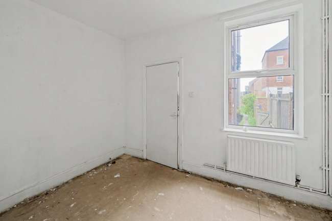 13 Reeves Road, Derby, DE23 8JF 8