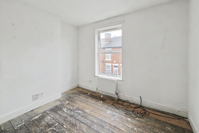 13 Reeves Road, Derby, DE23 8JF 8