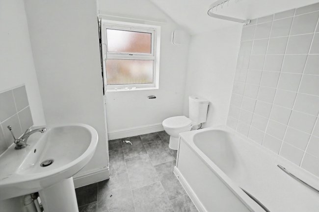 13 Reeves Road, Derby, DE23 8JF 8