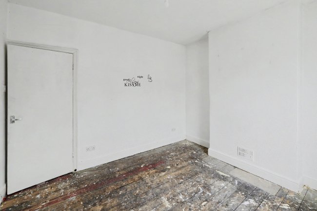 13 Reeves Road, Derby, DE23 8JF 8