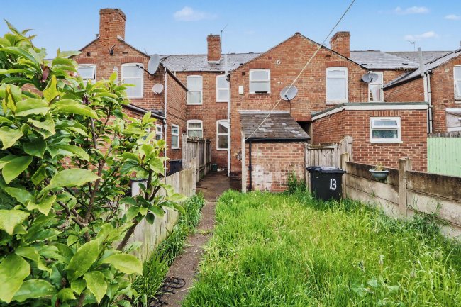 13 Reeves Road, Derby, DE23 8JF 8