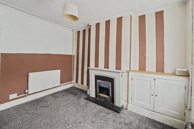 65 Reeves Road, Derby, DE23 8JF 9
