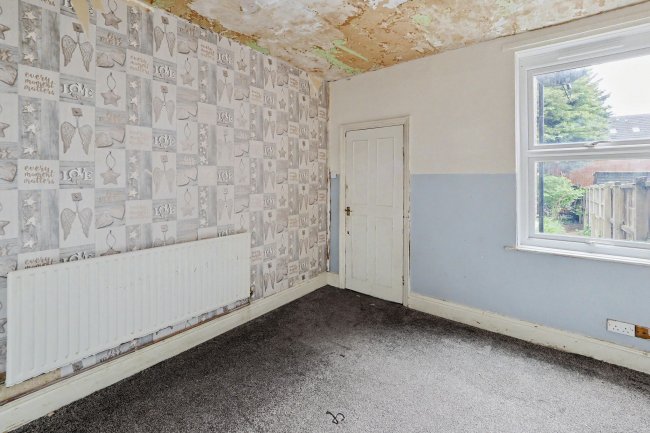 65 Reeves Road, Derby, DE23 8JF 9