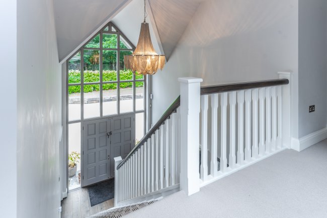 The Canon Vale, Stoke Common Road, Fulmer, Buckinghamshire, SL3 6HA 10