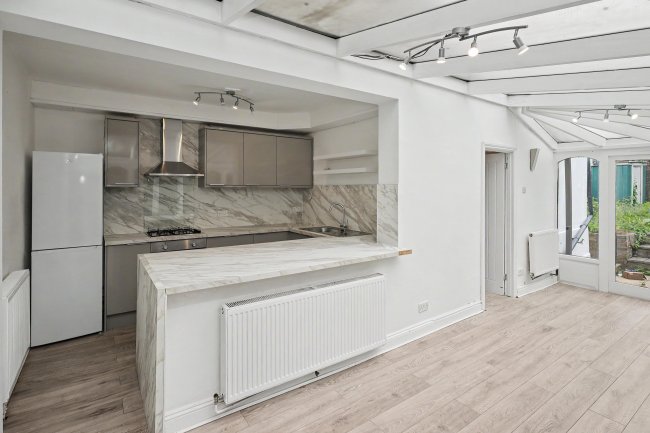 48 Stanley Road, South Woodford, London, E18 2NS 8