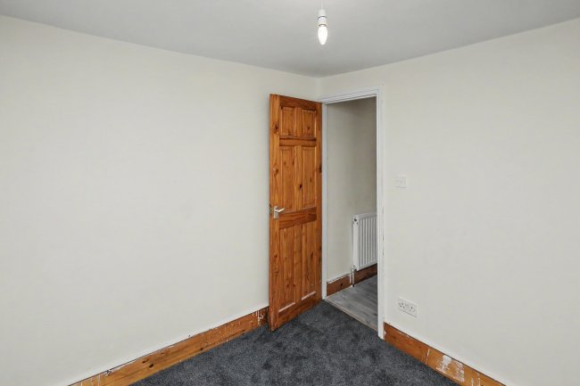 37 Woodhouse Road, Leytonstone, London E11 3NU 5