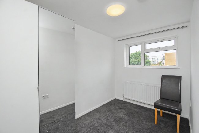 82 Albert Road, Yiewsley, West Drayton, UB7 8ES 2
