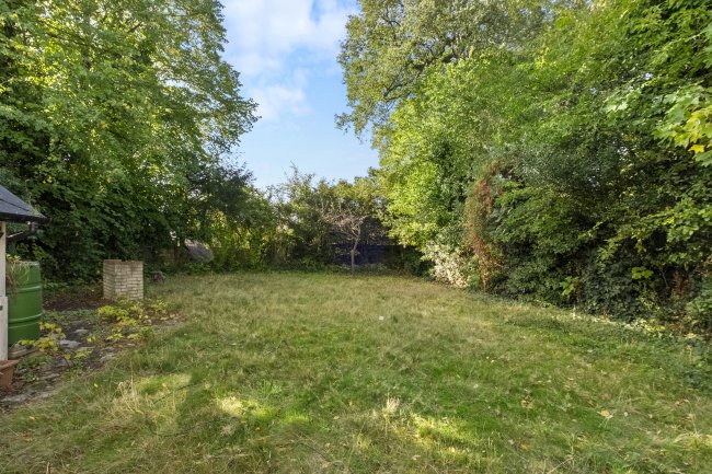 71 Beulah Hill, Upper Norwood, London, SE19 3EB 5