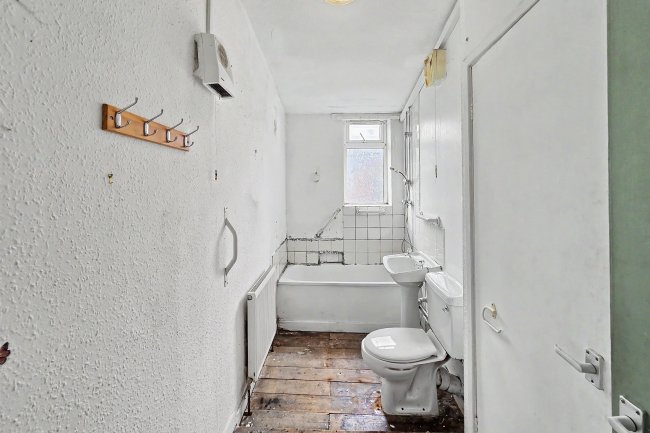 29 Piercy Street, Failsworth, Manchester, Greater Manchester, M35 0FS 10