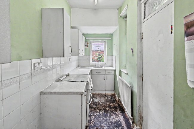 29 Piercy Street, Failsworth, Manchester, Greater Manchester, M35 0FS 10