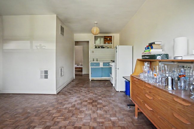 Flat 8 Furze Court, Ashburton Road, Addiscombe, South Croydon, CR0 6AP 2