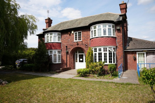 Avondale, White House Road, Bircotes, Doncaster, DN11 8EQ 3
