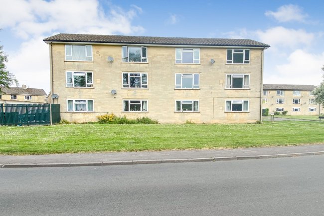 Flat 8 Winters Court, Corsham, Wiltshire, SN13 0EL 3