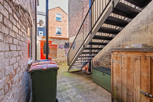 Flats A, B & C, 37 Diamond Street, Saltburn-by-the-Sea, North Yorkshire, TS12 1EB 1