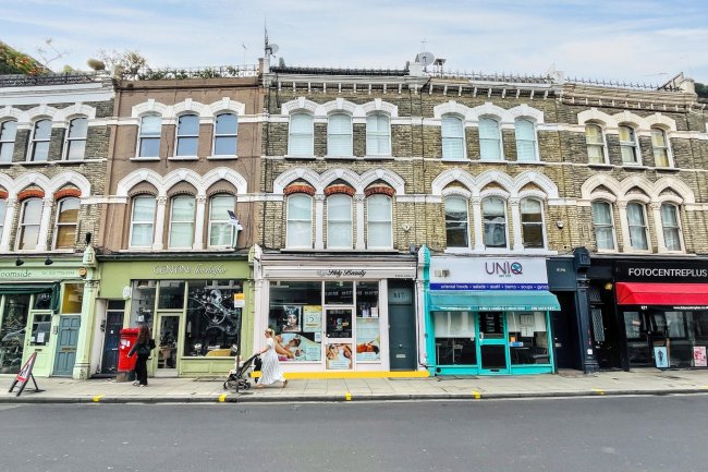 817 Fulham Road, London SW6 5HG 3
