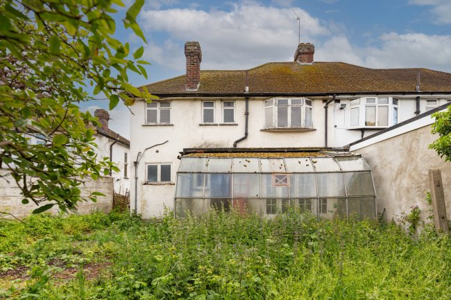 80 Beverley Way, Raynes Park, London, SW20 0AQ 10