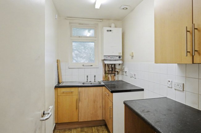 Scott Lodge, 5 Brent Road, Brentford, TW8 8BP 3