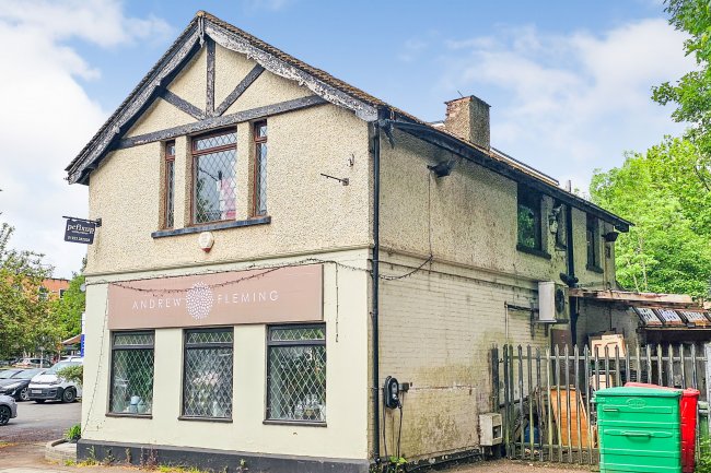 1 Shire Lane, Chorleywood, Rickmansworth, WD3 5NQ 1