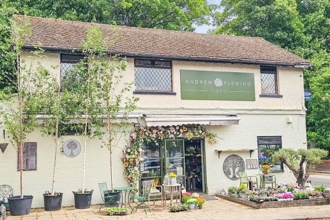 1 Shire Lane, Chorleywood, Rickmansworth, WD3 5NQ 1
