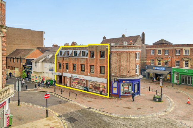 1-5 High Street, Aylesbury, Buckinghamshire HP20 1SH 1