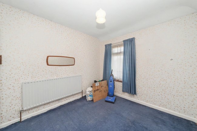 38 Myrtle Road, Dartford, Kent DA1 2RJ 10