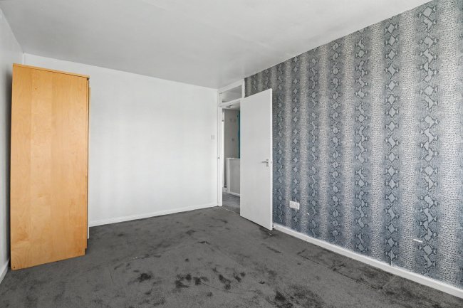 69 Chepstow Road, Bloxwich, Walsall, West Midlands, WS3 2ND 2